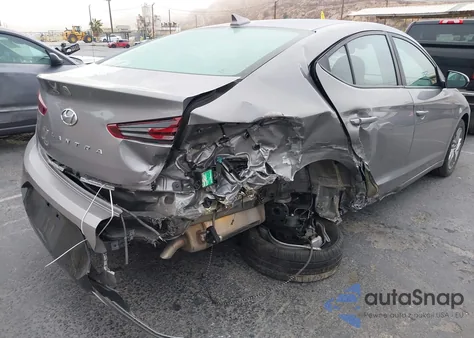 2020 Hyundai Elantra Sel z USA, uszkodzony, nr VIN KMHD84LF2LU105827